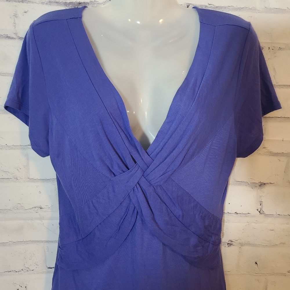 New Banana Republic Twist Front V-neck Rayon Top Med - Picture 2 of 5